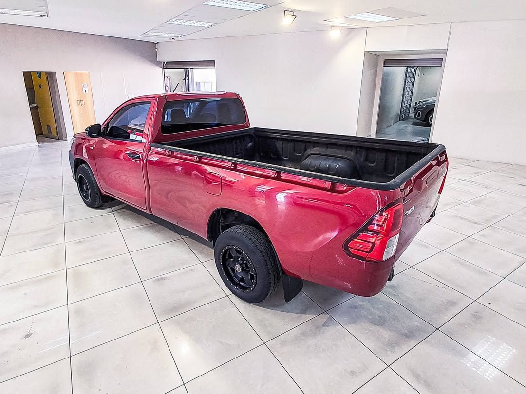 2023 Toyota Hilux 2.0 Vvti A/c P/u S/c photo