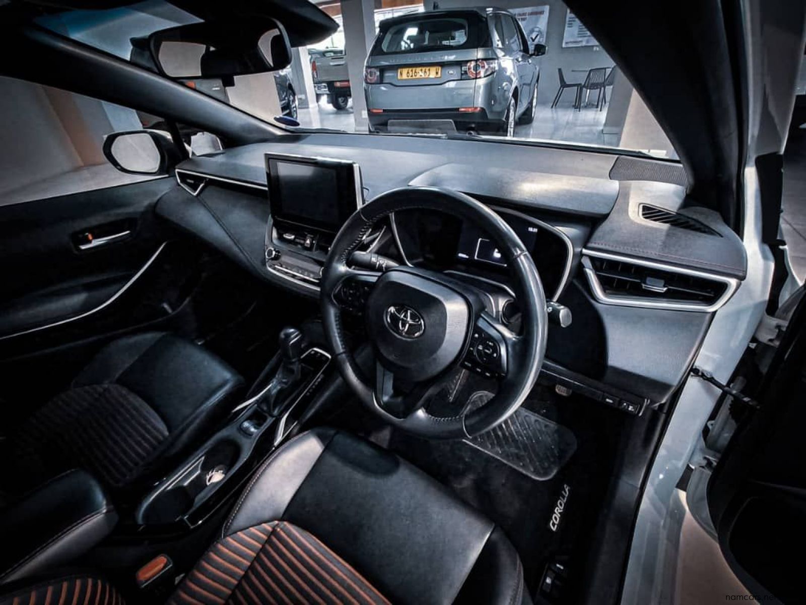 2024 Toyota Corolla CBU SD 1.8 XS HEV (66H) photo