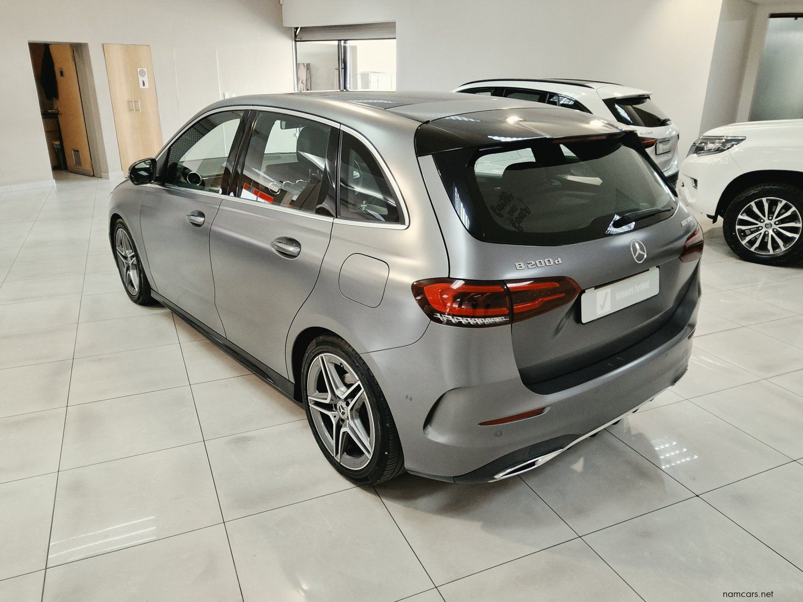 2021 Mercedes-Benz B200d photo