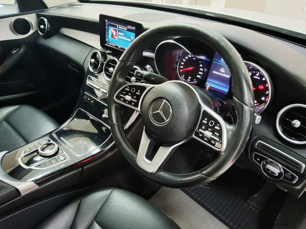 2020 Mercedes-Benz C200 A/T photo