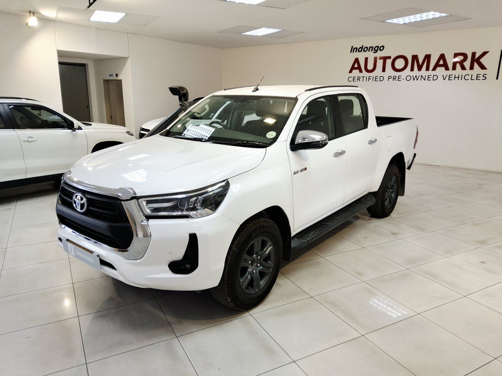 2023 Toyota HILUX 2.8 GD6 RAIDER 4X4 A/T P/U D/C photo