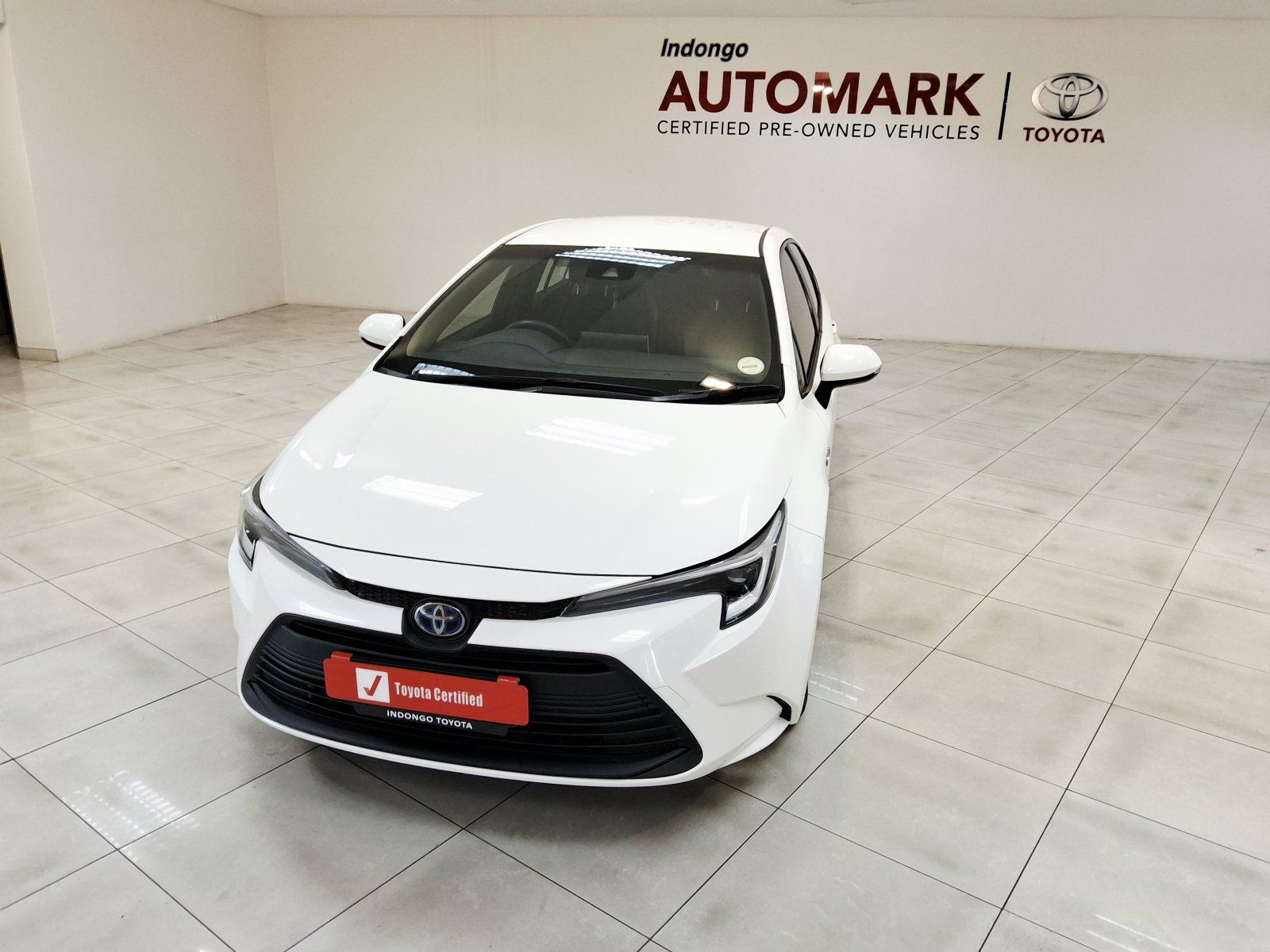 Toyota Corolla 1.8 Xs HYBRID CVT in Namibia