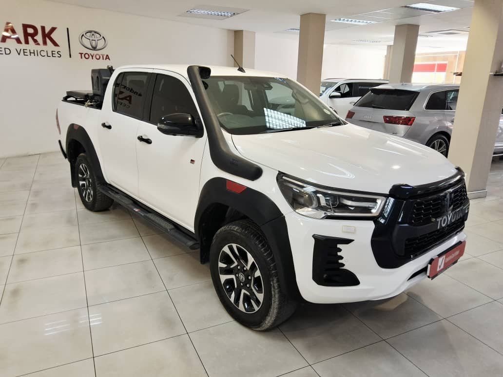 2022 Toyota Hilux 2.8 Gd-6 Gr-s 4x4 A/t P/u D/c photo