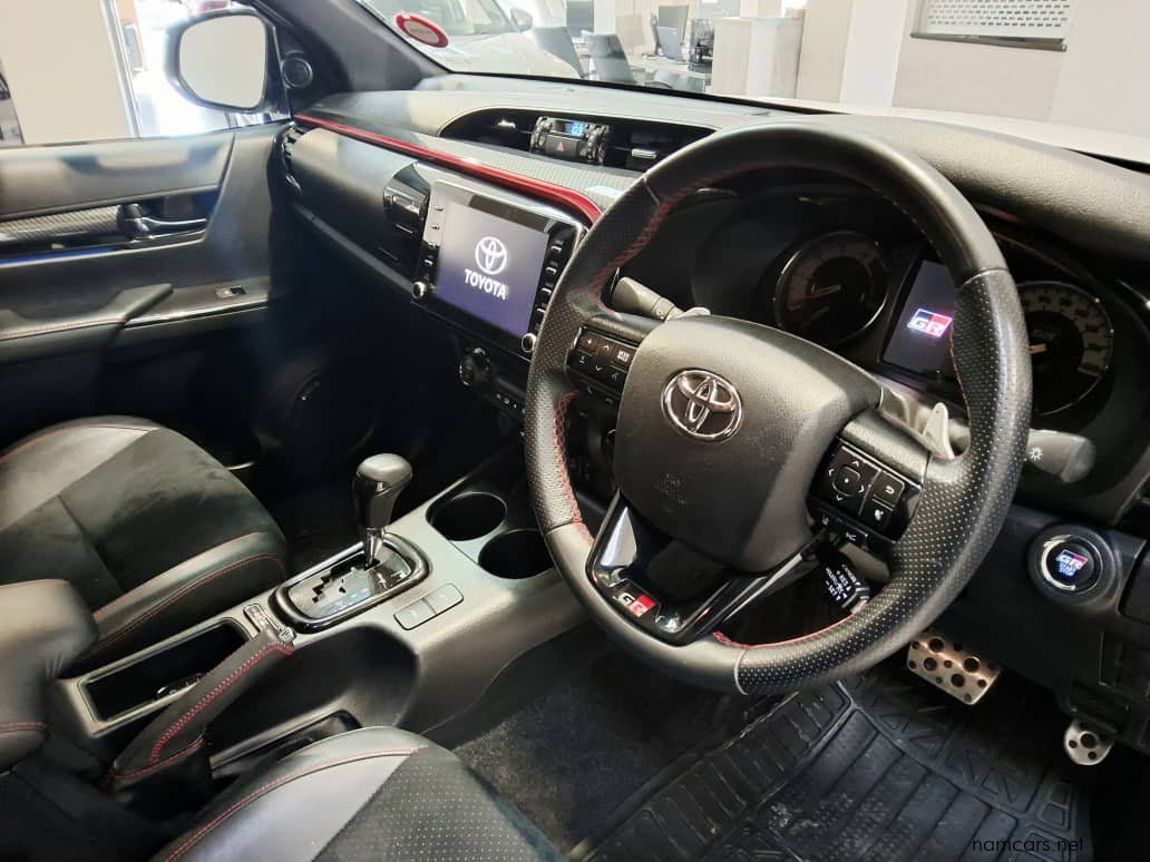2022 Toyota Hilux 2.8 Gd-6 Gr-s 4x4 A/t P/u D/c photo