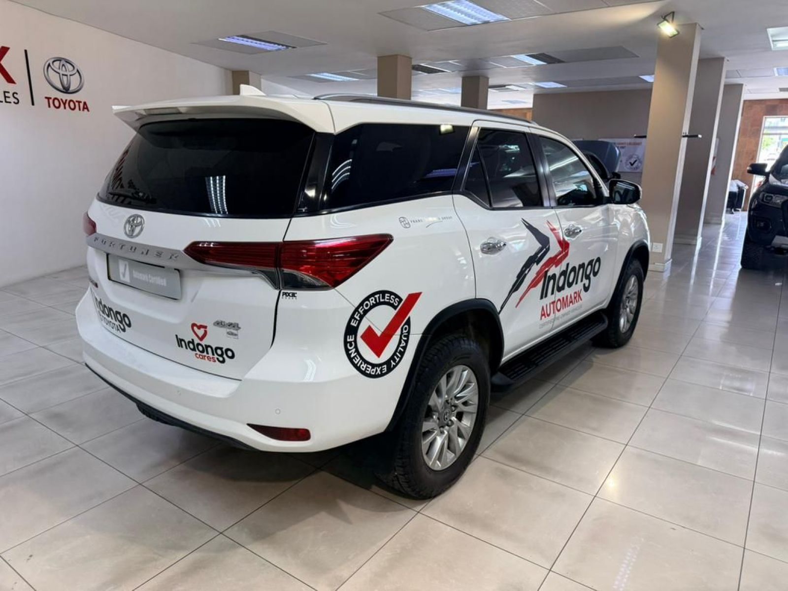 2023 Toyota Fortuner 2.8gd-6 4x4 A/t photo