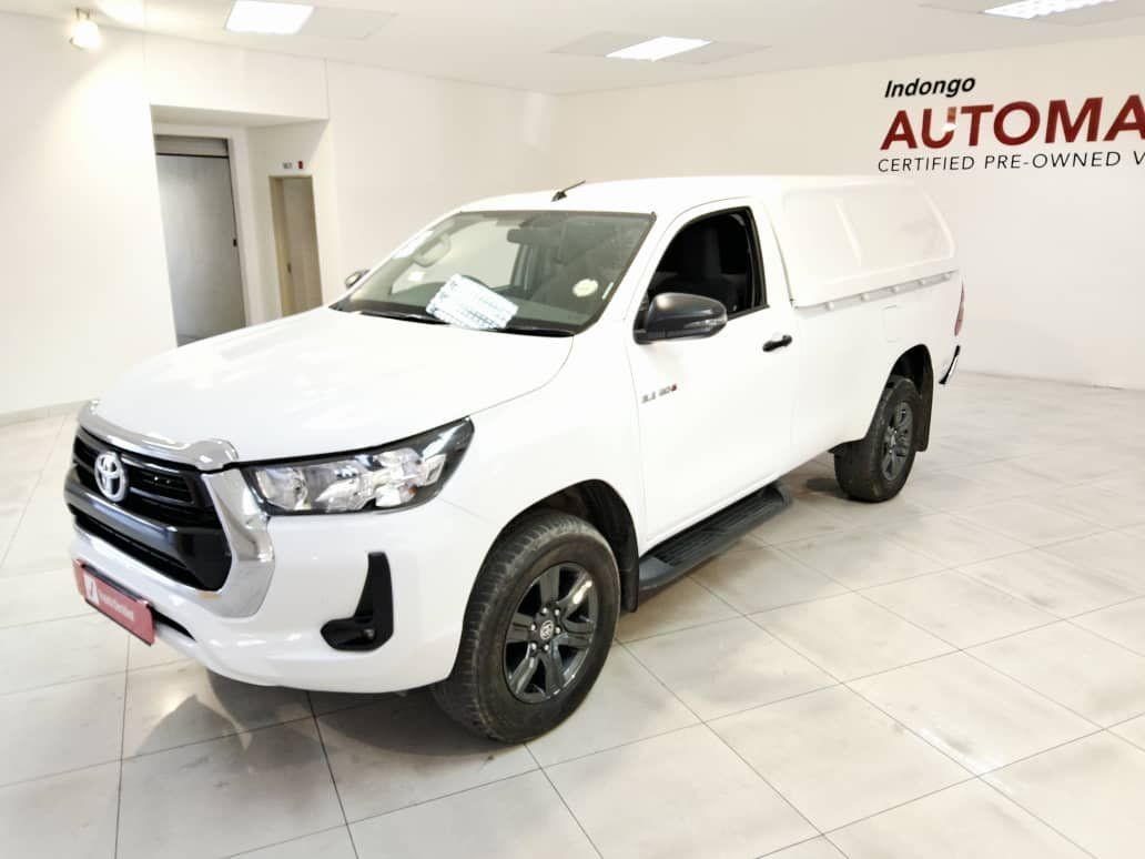 2024 Toyota Hilux 2.4 Gd-6 Raider 4x4 A/t P/u S/c photo