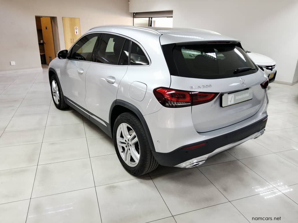 2021 Mercedes-Benz GLA 200 A/T photo