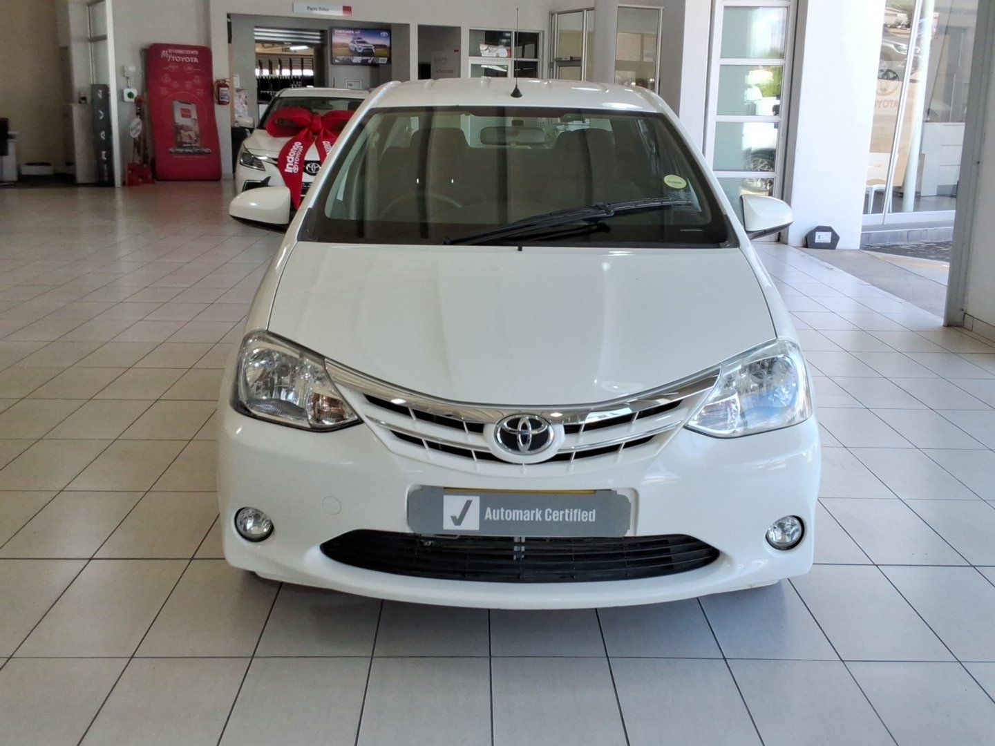 2015 Toyota Etios XS Sprint photo