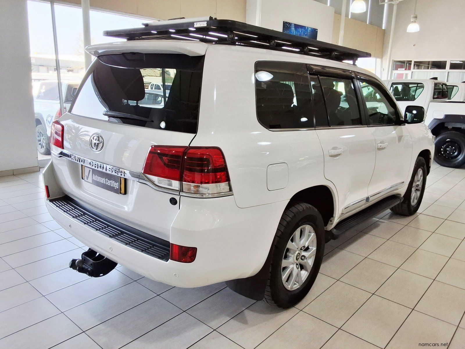 2016 Toyota Land Cruiser 200 LC200 4.5 V8 VX Diesel photo