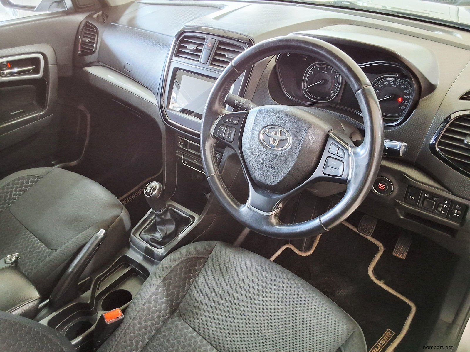 2022 Toyota Urban Cruiser 1.5XR MT photo