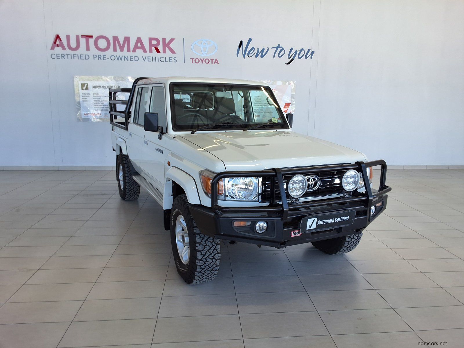2021 Toyota Toyota Land Cruiser 79 DC 4.0 Petrol 4x4 MT photo