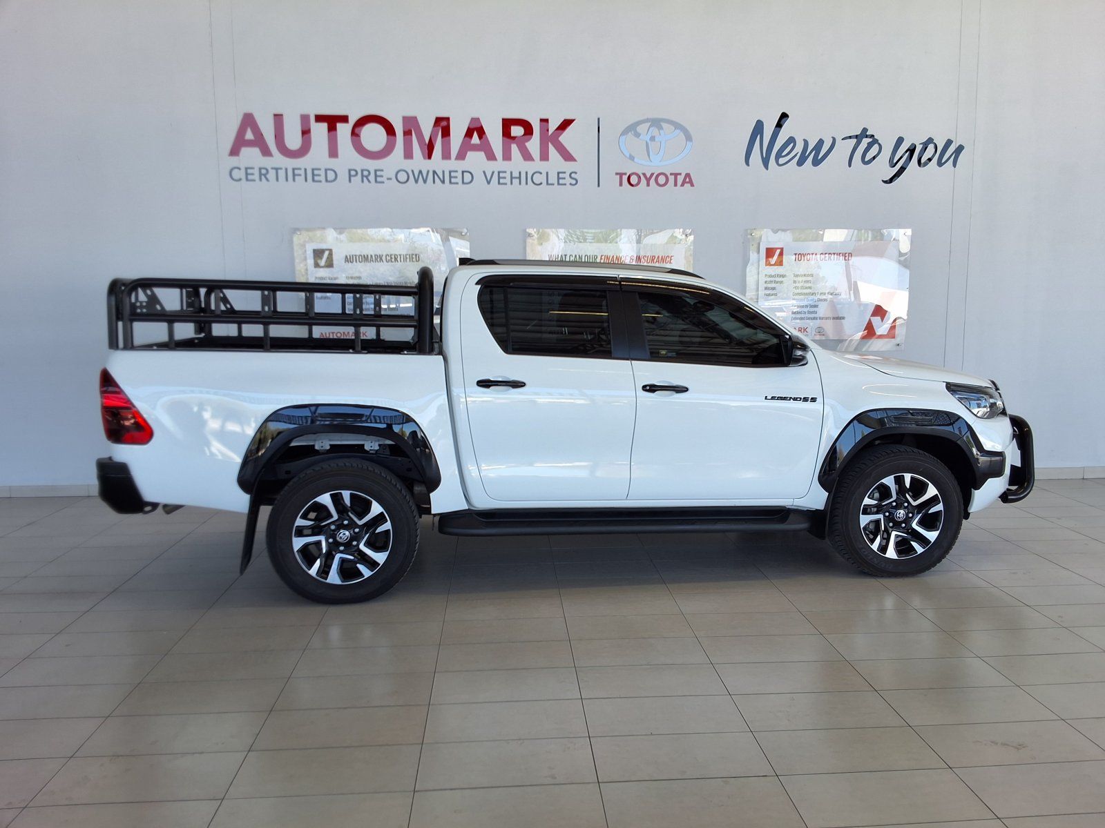 2025 Toyota Hilux Double Cab 2.8 RB LGD55 6AT ( photo
