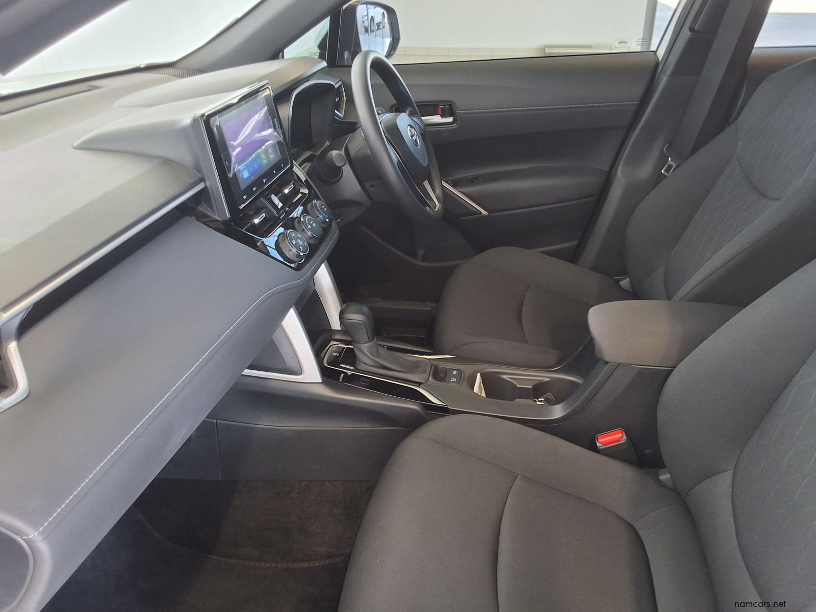 2025 Toyota COROLLA CROSS 1.8 XI AT photo