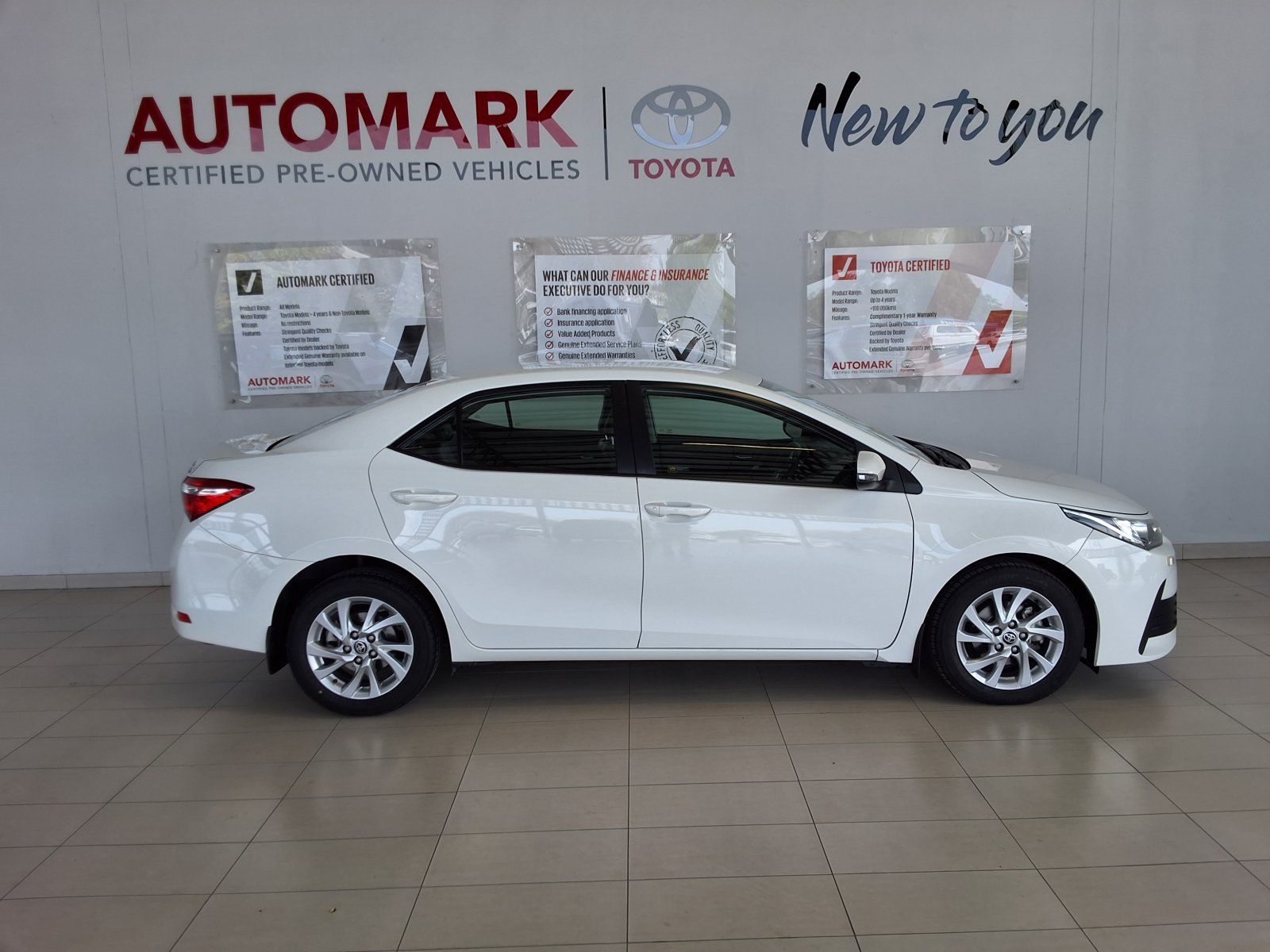 2021 Toyota Corolla Quest Prestige CVT photo