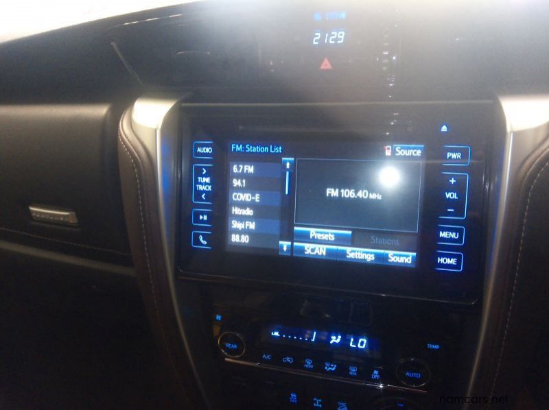 2016 Toyota FORTUNER 2.8 GD pictures