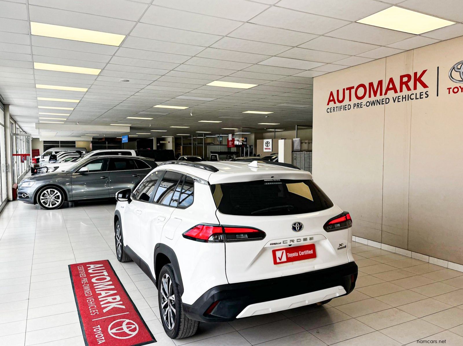 2023 Toyota COROLLA CROSS 1.8XR HEV pictures