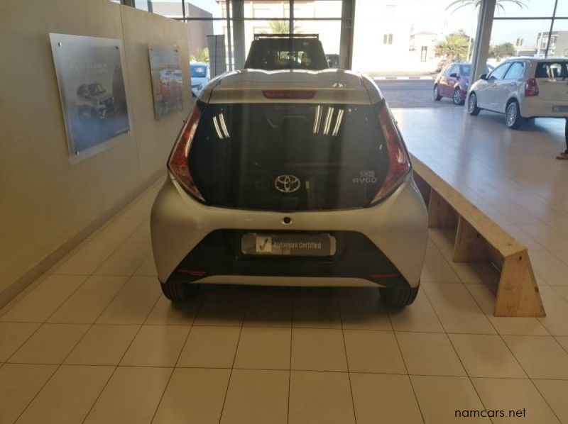 2016 Toyota AYGO pictures