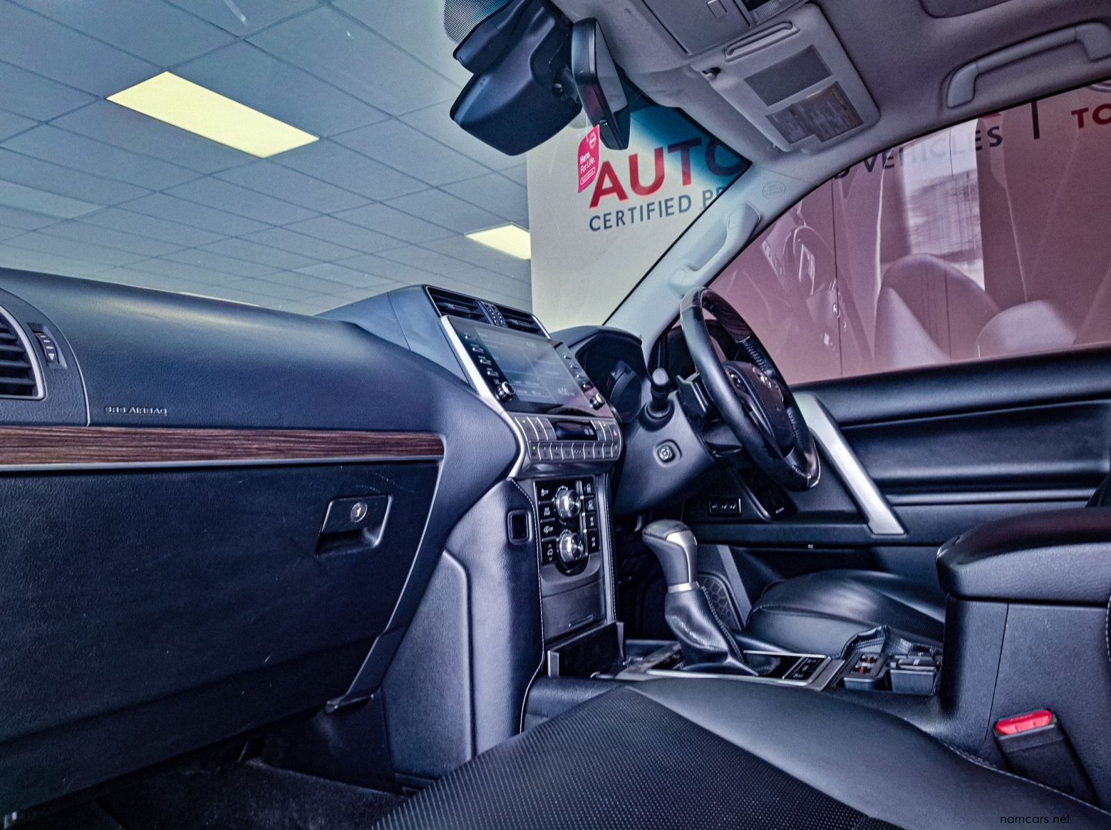 2022 Toyota Prado 2.8GD VX-L pictures