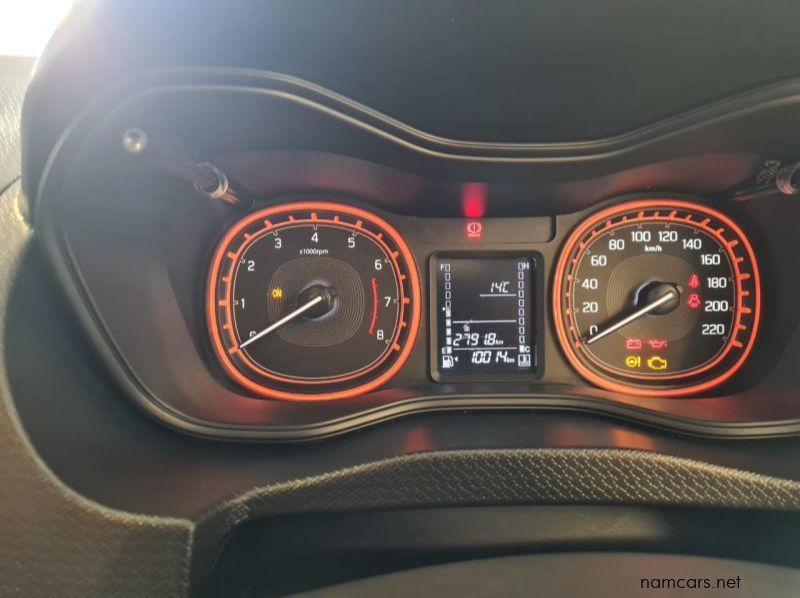 2022 Toyota URBAN CRUISER XR 1.5 pictures