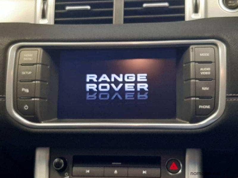 2013 Land Rover EVOQUE 2.0 SI4 DYNAMIC pictures