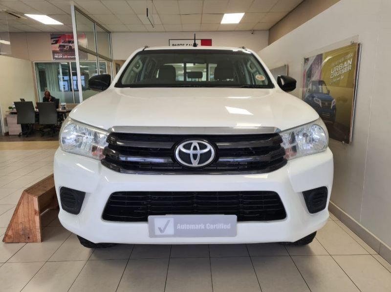 2016 Toyota HILUX DC 2.4 GD6 4X4 pictures