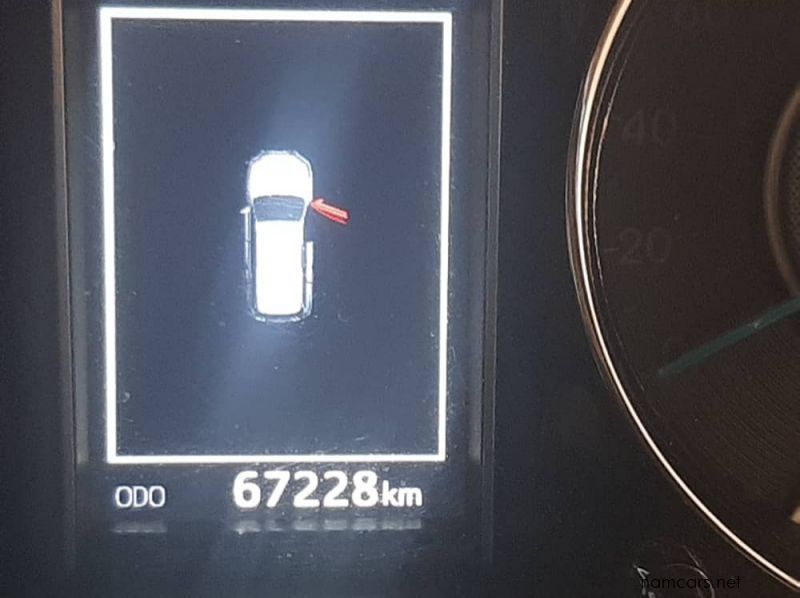 2016 Toyota FORTUNER 4.0 V6 pictures