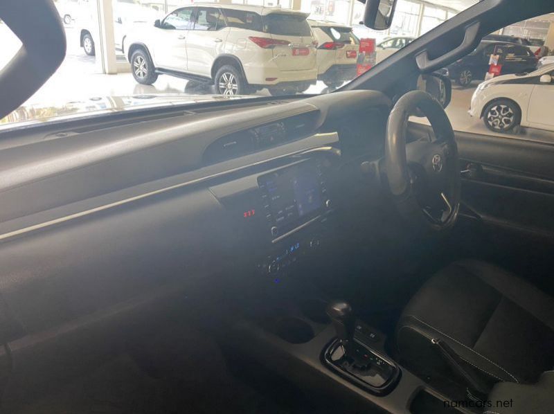 2019 Toyota HILUX DC 2.8 GD6 AT 4X4 pictures
