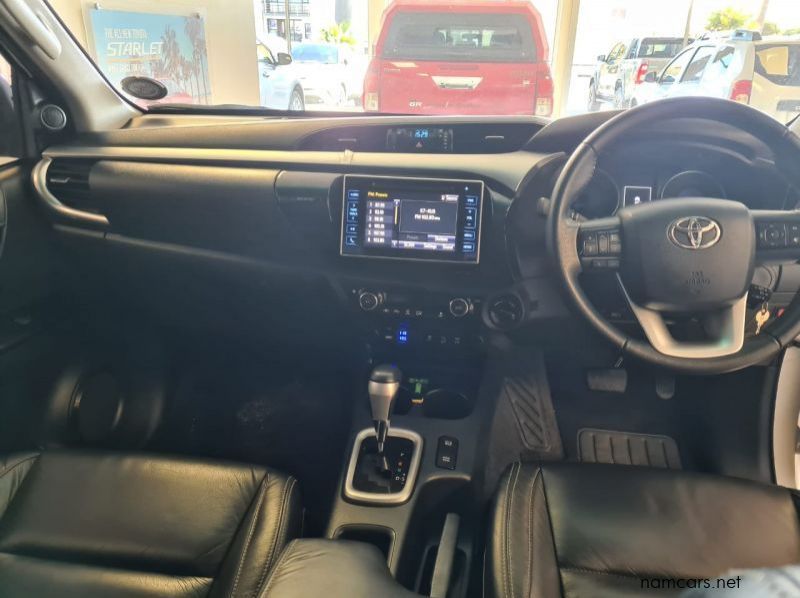 2018 Toyota HILUX 2.8 4X4 D/C AT pictures