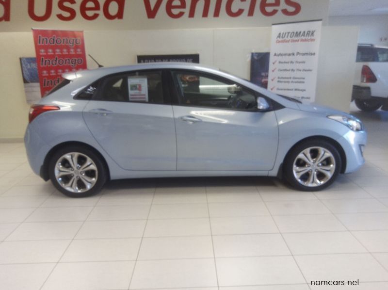 2013 Hyundai HYUNDAI I30 1.8 EXECUTIVE pictures