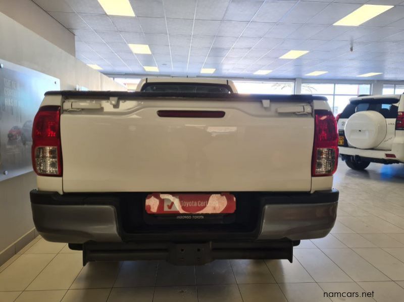 2021 Toyota Hilux  2.4 RB Raider s/c pictures