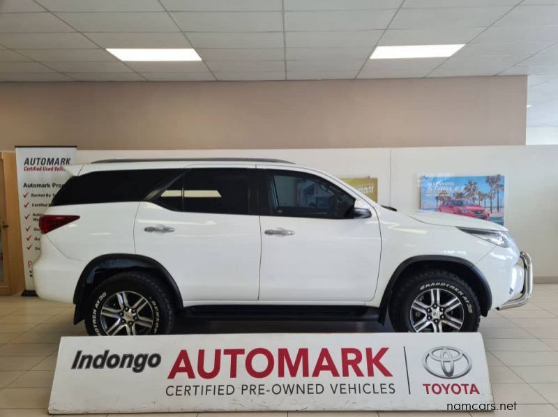 2019 Toyota Fortuner 2.4 GD6 4X4 AT pictures
