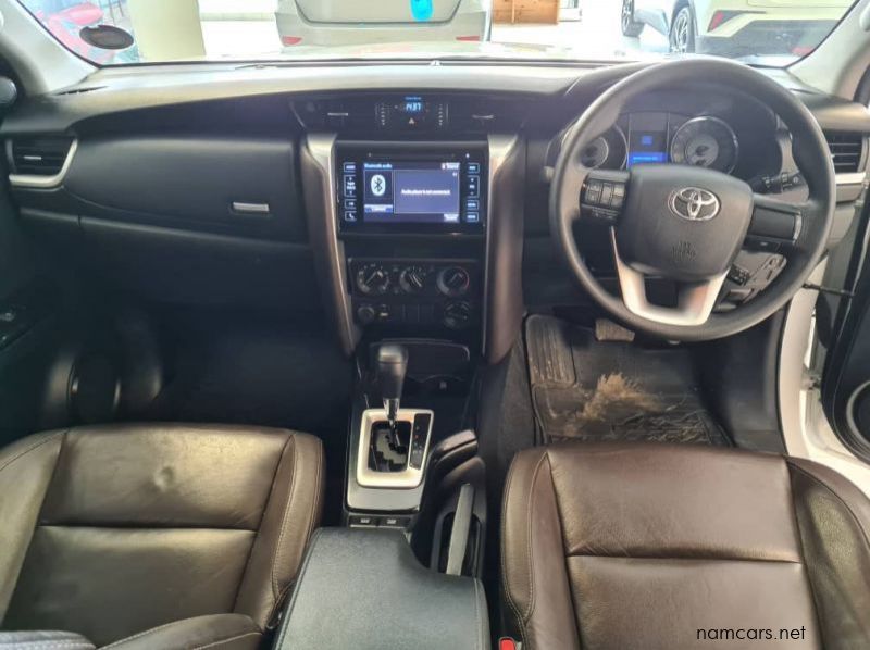 2019 Toyota Fortuner 2.4 GD6 4X4 AT pictures