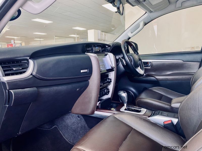 2020 Toyota Fortuner Epic Black 2.8 4x4 AT pictures