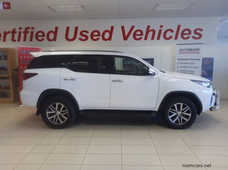 2016 Toyota FORTUNER 2.8 GD 6 4X4 MT pictures