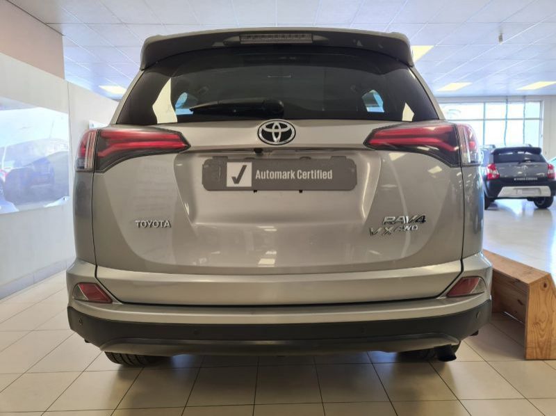 2018 Toyota RAV4 2.2 VX DIESEL AWD AT pictures