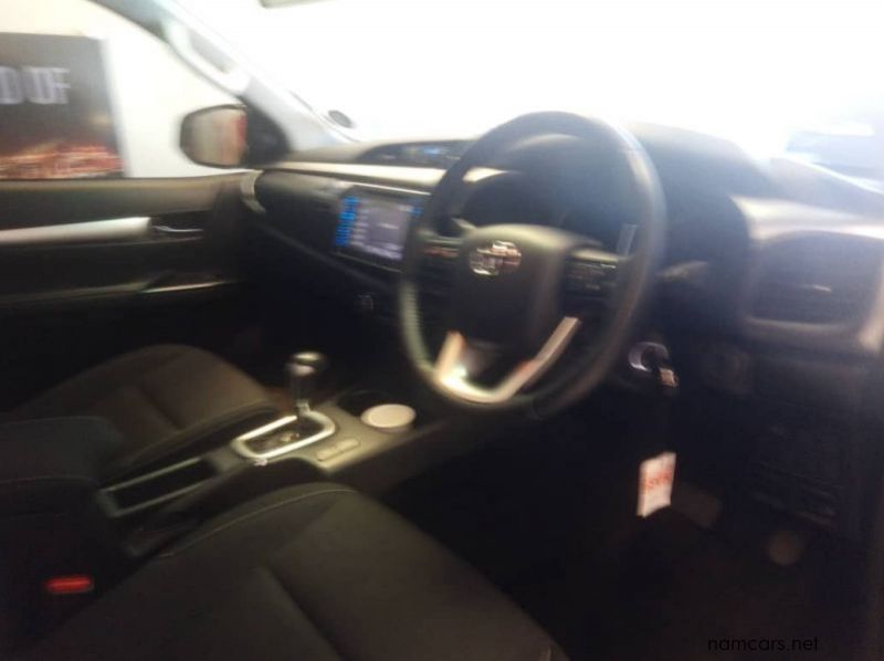 2017 Toyota HILUX DC 4.0 V6 4X4 AT pictures