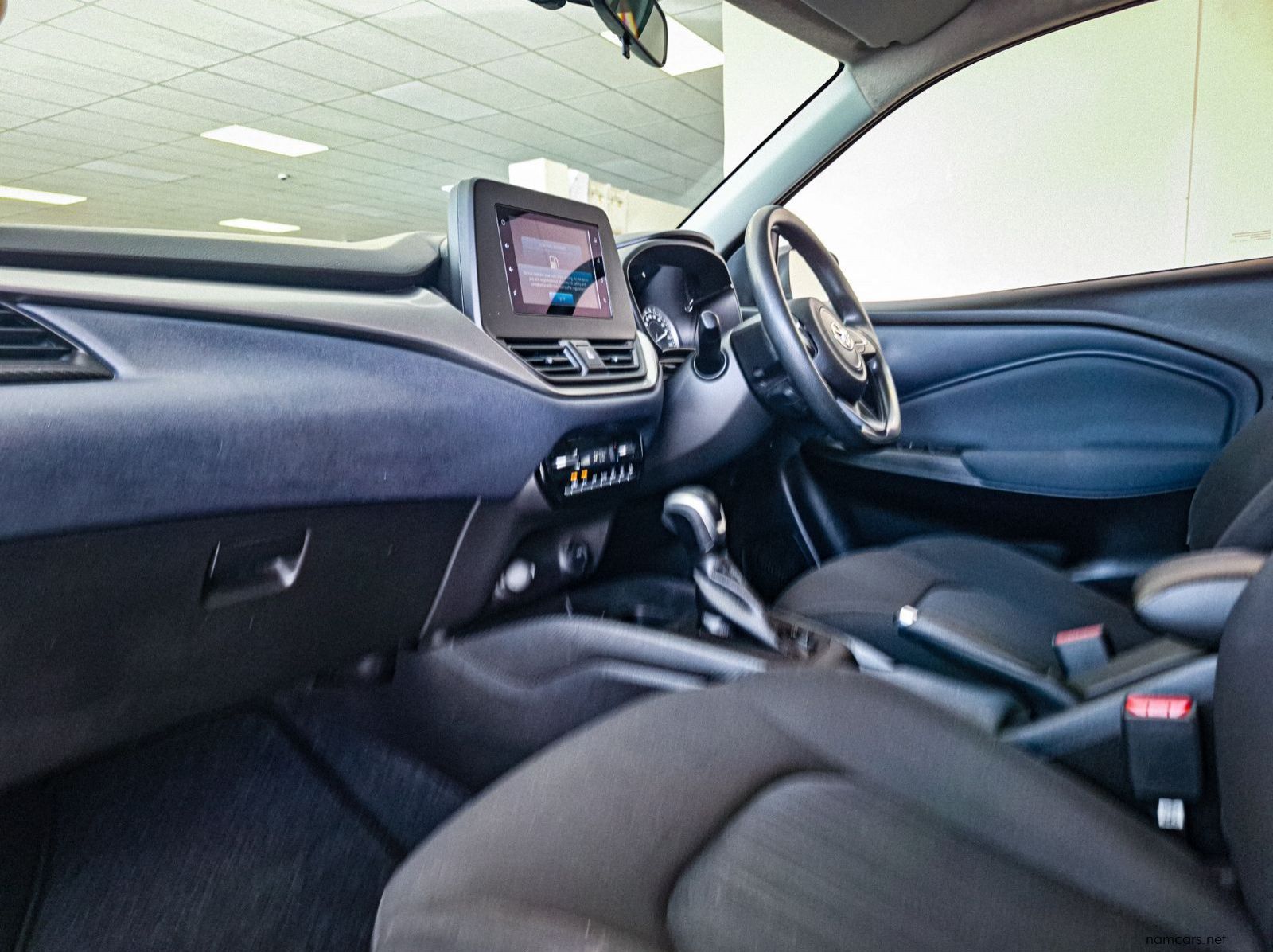 2022 Toyota Starlet 1.5 XS AT pictures