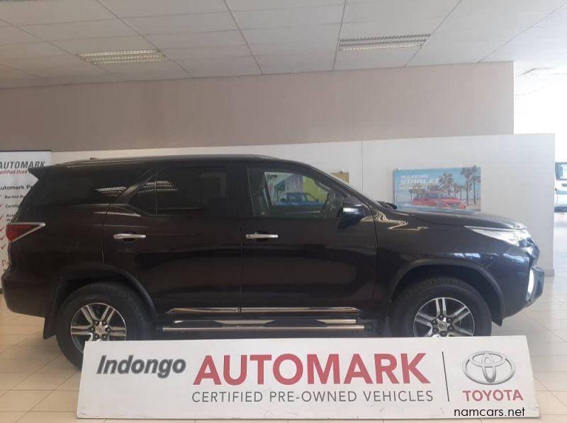 2016 Toyota FORTUNER 4.0 V6 4X4 pictures