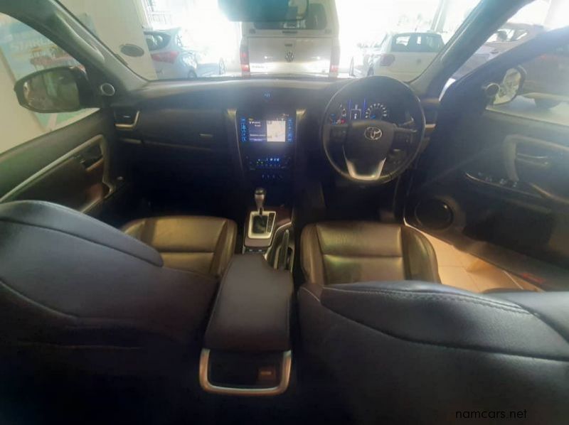 2016 Toyota FORTUNER 4.0 V6 4X4 pictures