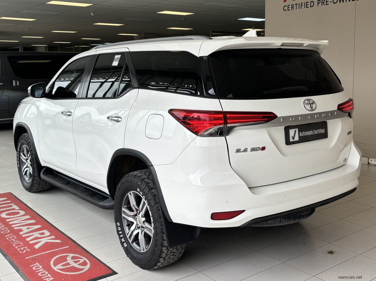 2021 Toyota FORTUNER 2.4 GD6 4x4 AT pictures