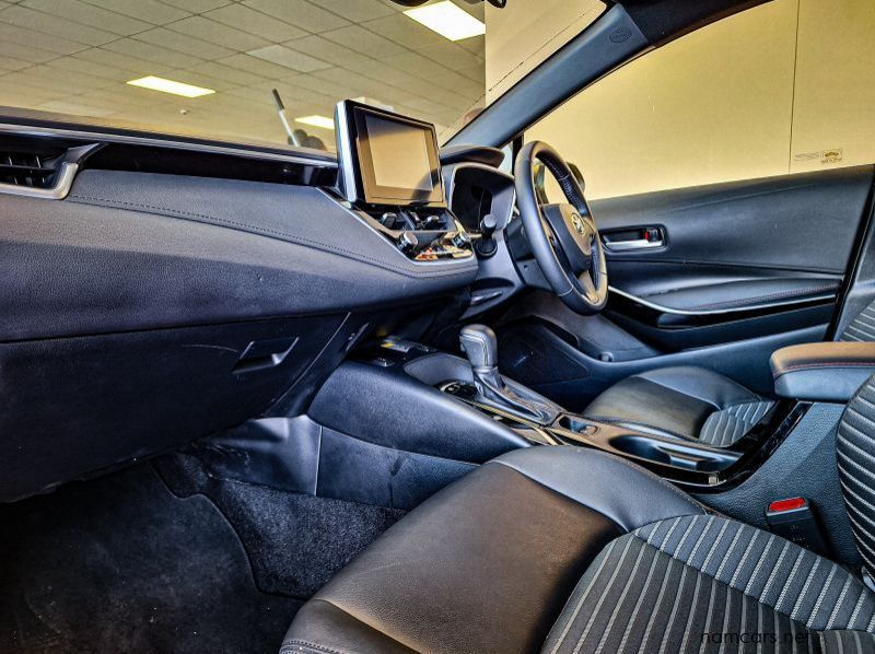 2024 Toyota Corolla 1.8 XS HEV AT pictures