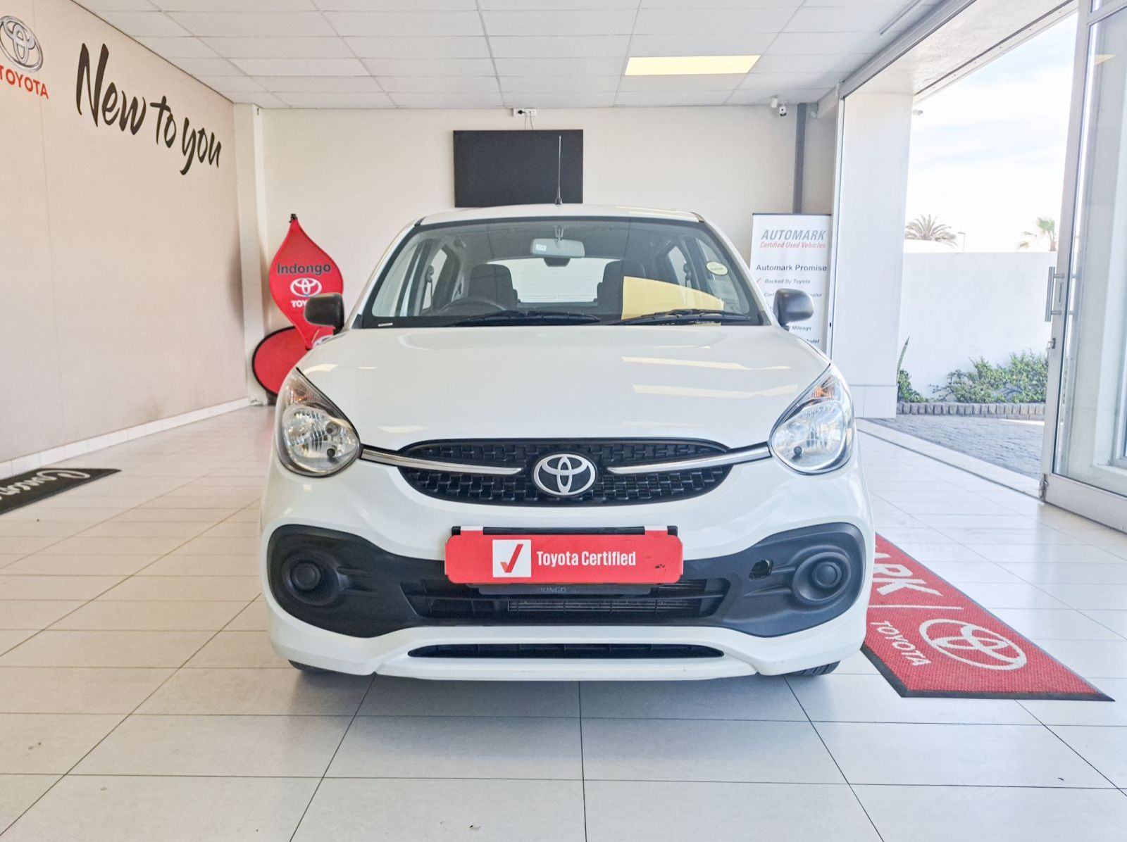 2023 Toyota Vitz 1.0 MT pictures