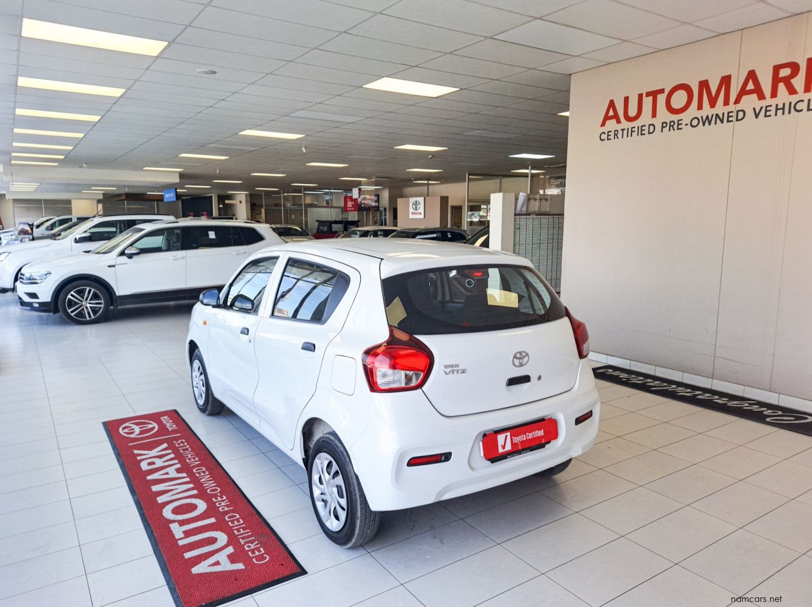 2023 Toyota Vitz 1.0 MT pictures