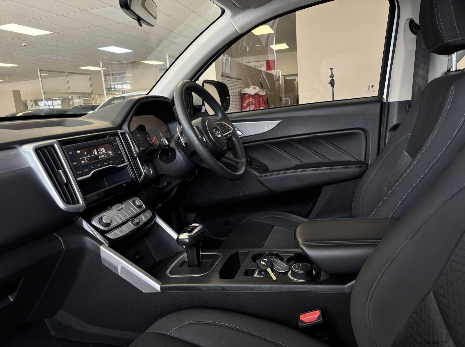 2025 GWM GWM P Series 2.0td AT pictures