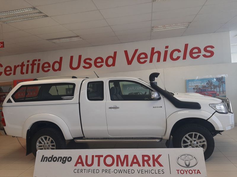 2014 Toyota HILUX EXTRACAB 3.0 D4D pictures