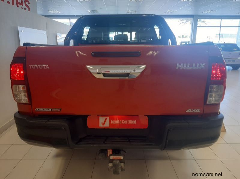 2019 Toyota HI LUX pictures