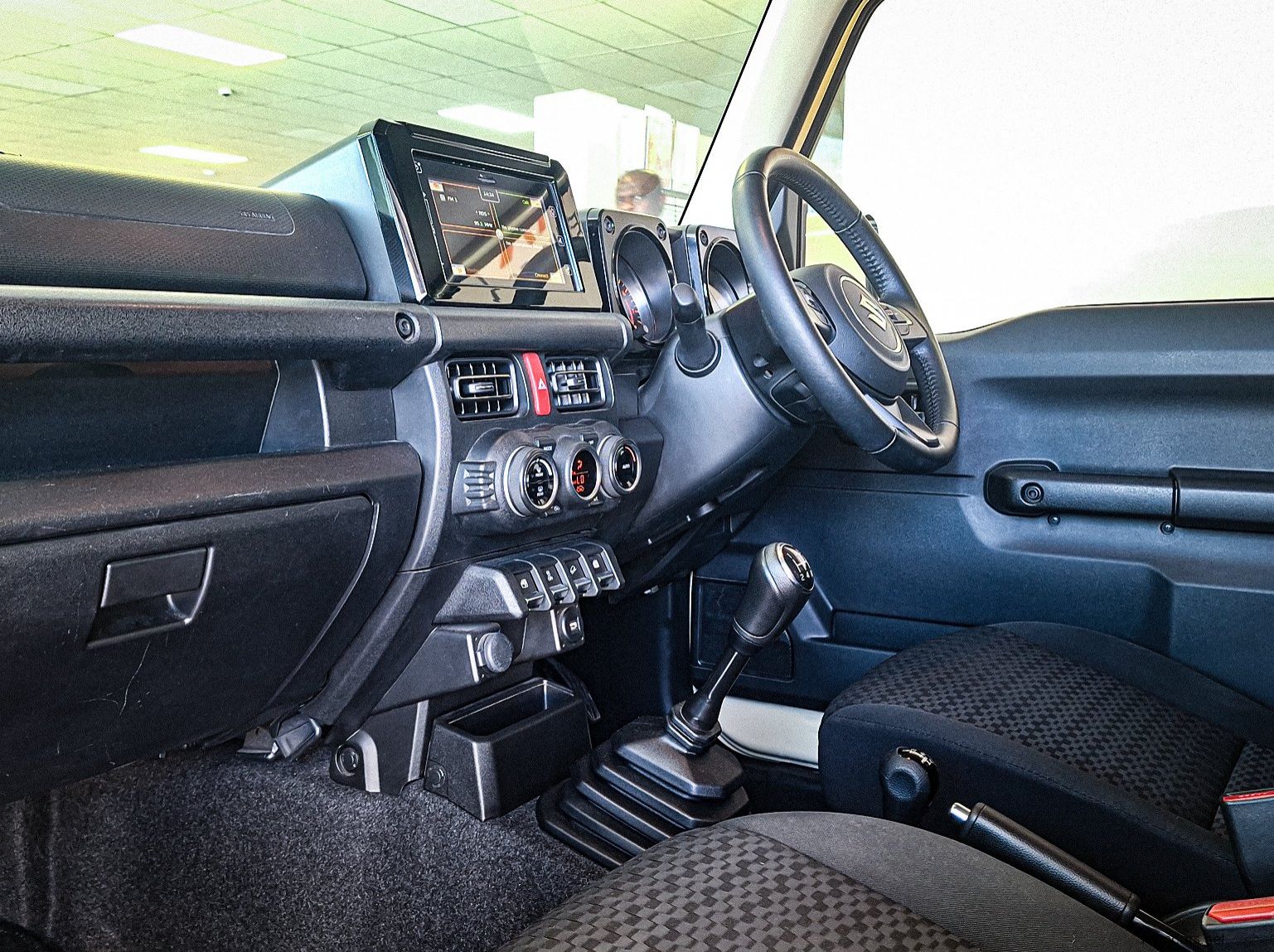 2022 Suzuki Jimny 1.5 GLX AWD pictures