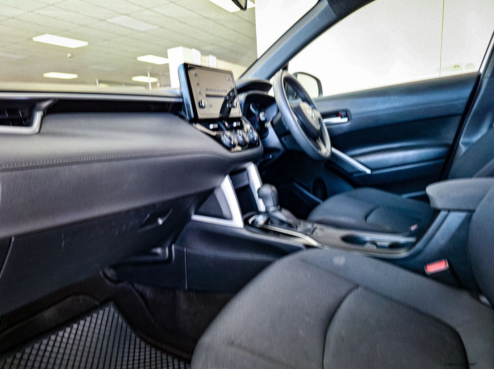 2021 Toyota Corolla Cross 1.8 Xi CVT pictures