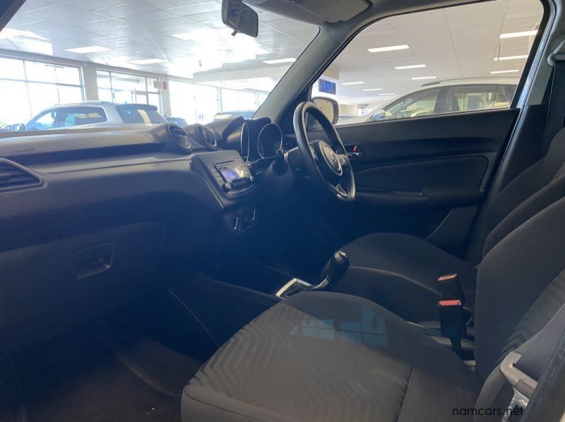 2018 Suzuki Suzuki Swift 1.2 GL pictures