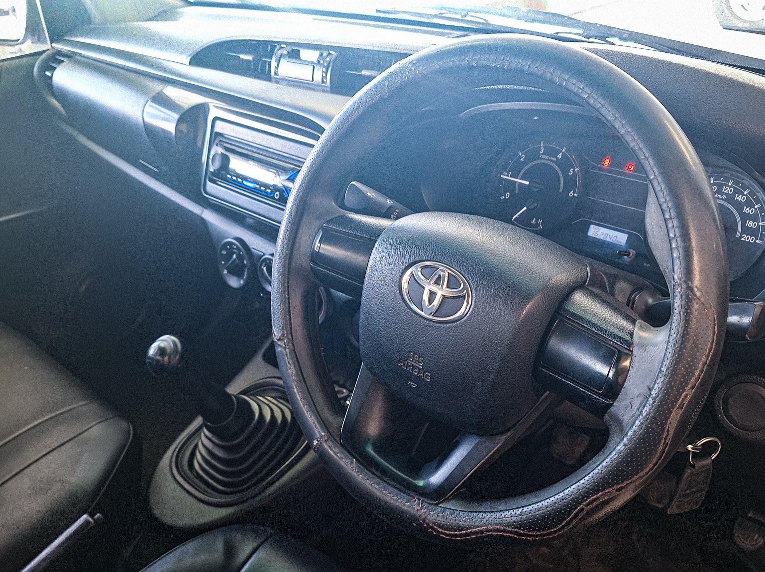 2019 Toyota Hilux SC 2.4 GD 5MT A/C pictures